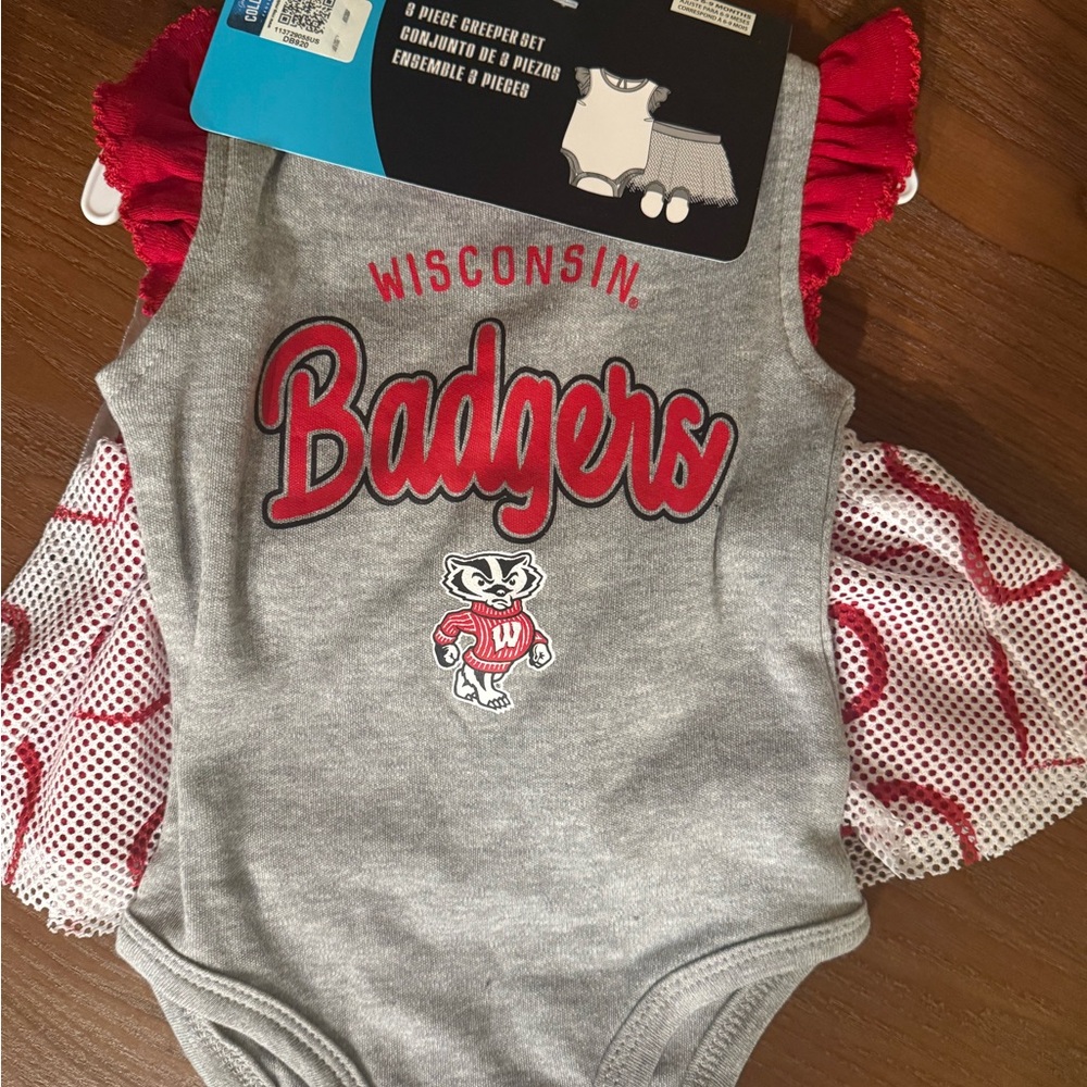 Wisconsin Badgers Girls’ onesie, skirt and booties - 6-9 mos., NWT